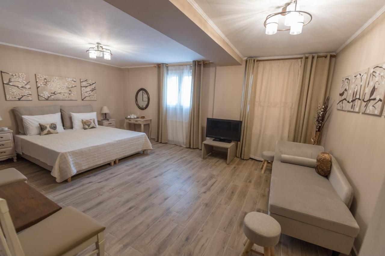 V. P. Place. Argostoli (Kefalonia)